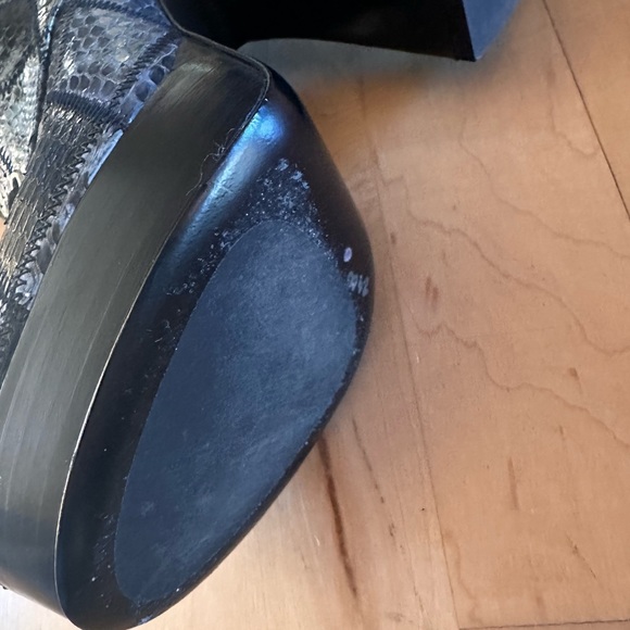 Stunning Michael Kors snakeskin patchwork boots, size 38.5 - Picture 5 of 9